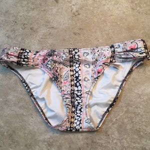 NWT Victoria’s Secret Knockout Bottoms